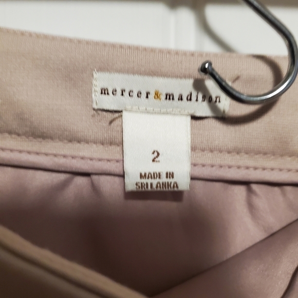 Mercer & Madison Envelope Light Pink/Tan Skirt Size 2 - Picture 5 of 6